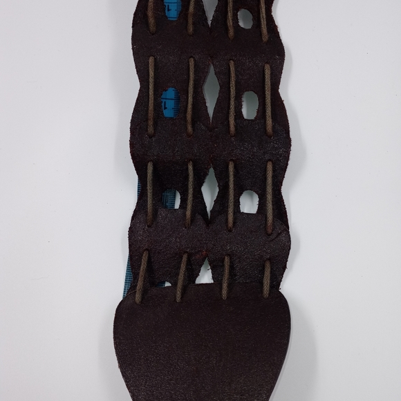 Belt - Picture 3 of 6